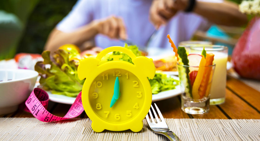 Circadian Rhythm and Time-Restricted Feeding: Why Early Eating Windows and Blue Light Matter for Metabolic Health