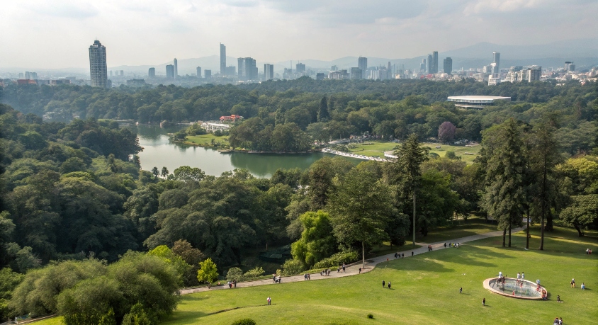 Visit Chapultepec Park: the green heart of Mexico City