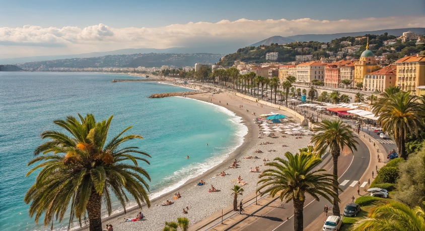 Baie des Anges: The Dreamlike Arc of the C&ocirc;te d'Azur