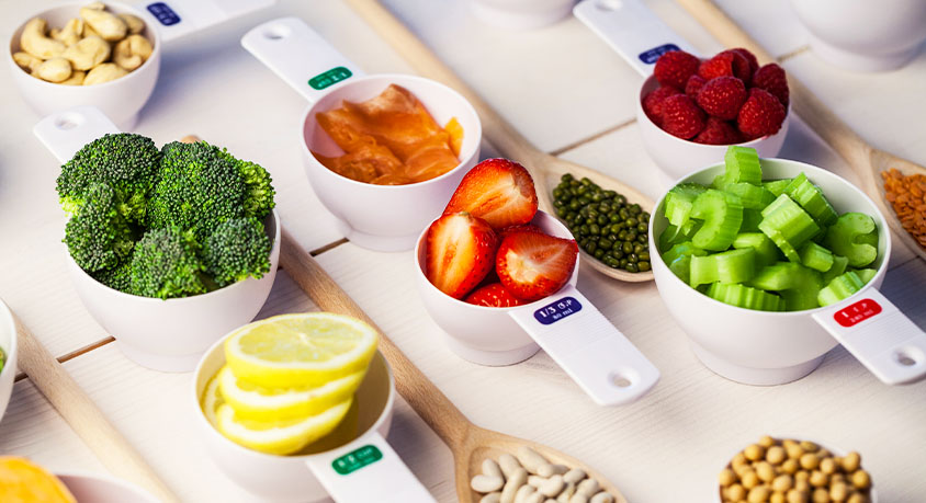 Food Sequencing for Blood Sugar Control: What Should You Eat First to Reduce Blood Sugar Spikes and Insulin Surges?