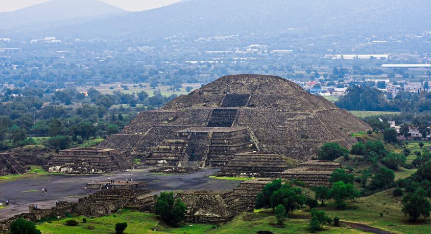 A Journey Through the Ancient Teotihuacan Ruins in Mexico City